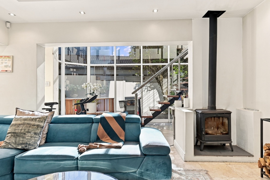6 Bedroom Property for Sale in Newlands Western Cape